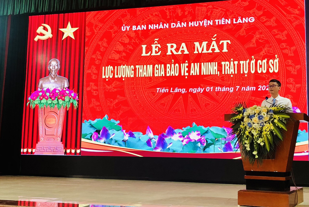 Huyện Tiên Lãng ra mắt lực lượng bảo vệ an ninh trật tự cơ sở